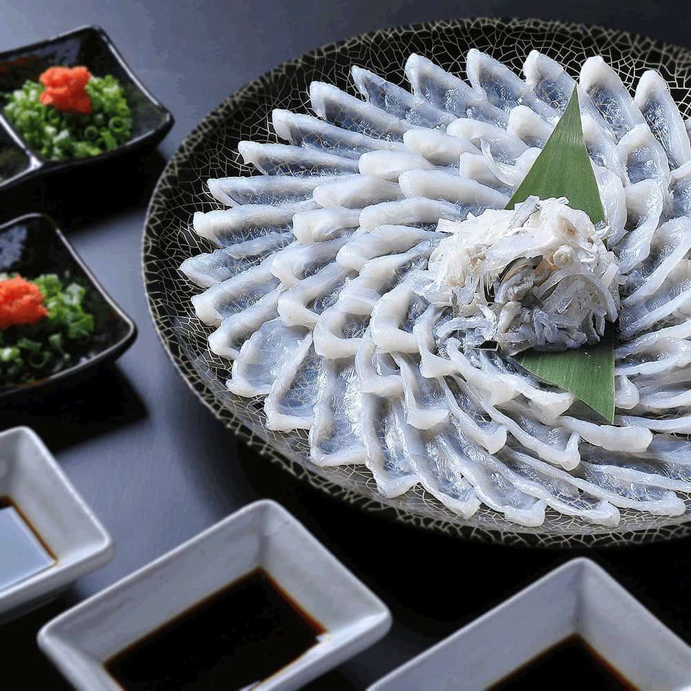 ตลาดนกเกะด้งแห่งอาโอโมริ (Aomori Nokkedon : 青森のっけ丼)