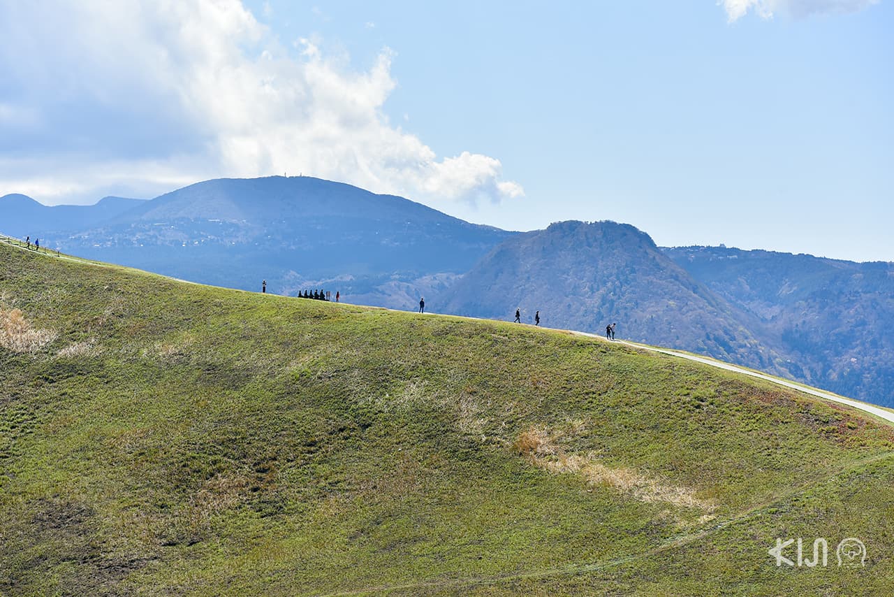 ภูเขาโอมูโระ (Mt.Omuroyama)