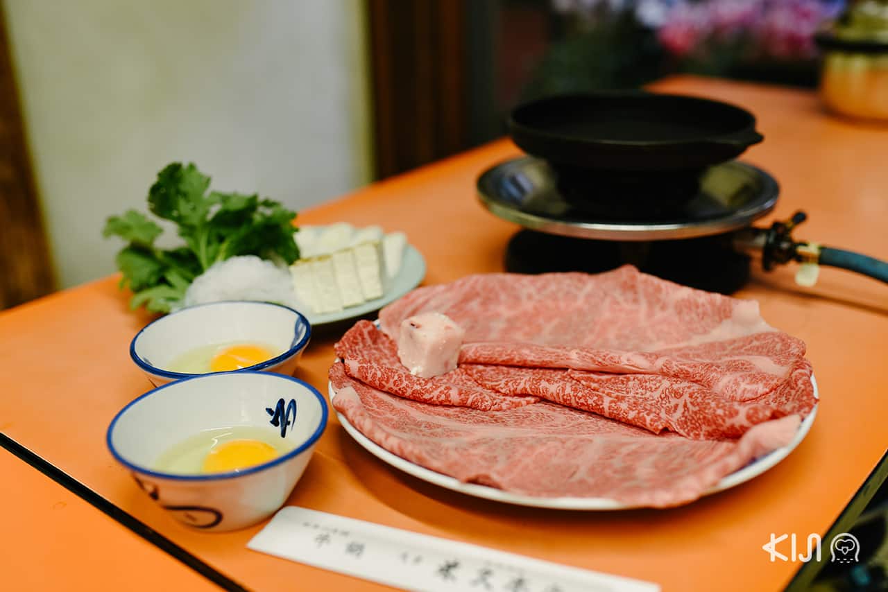 ร้านอาหาร อาซากุสะ - Gyu-Nabe Yonekyu