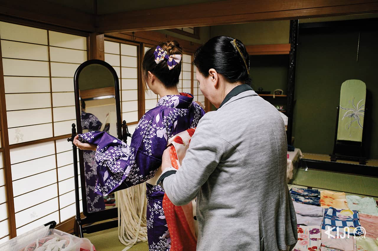 ใส่ชุดยูกาตะ เดินเที่ยวเมือง เซมโบกุ (Semboku)