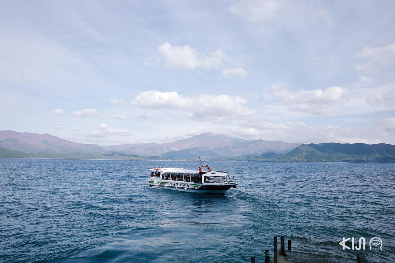 ทัวร์ล่องเรือ ที่ ทะเลสาบทาซาวะ (Lake Tazawa) เซมโบกุ (Semboku)