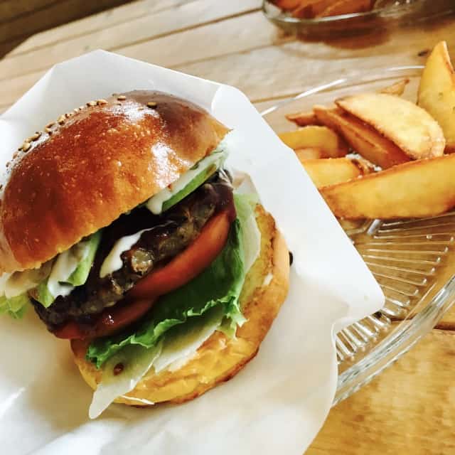 แฮมเบอร์เกอร์ ที่ ซะเซโบ (Sasebo)