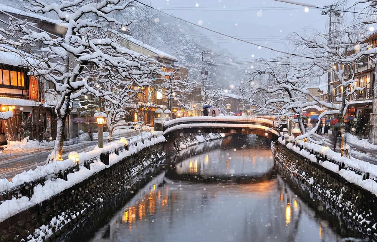 สถานที่ ขอแต่งงาน ญี่ปุ่น - คิโนะซากิออนเซ็น (Kinosaki Onsen)