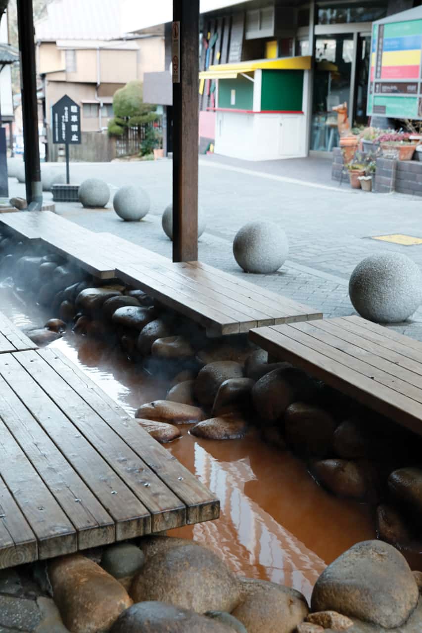 แช่ออนเซ็นที่โกเบ Rokko-Arima Ropeway to Arima Onsen