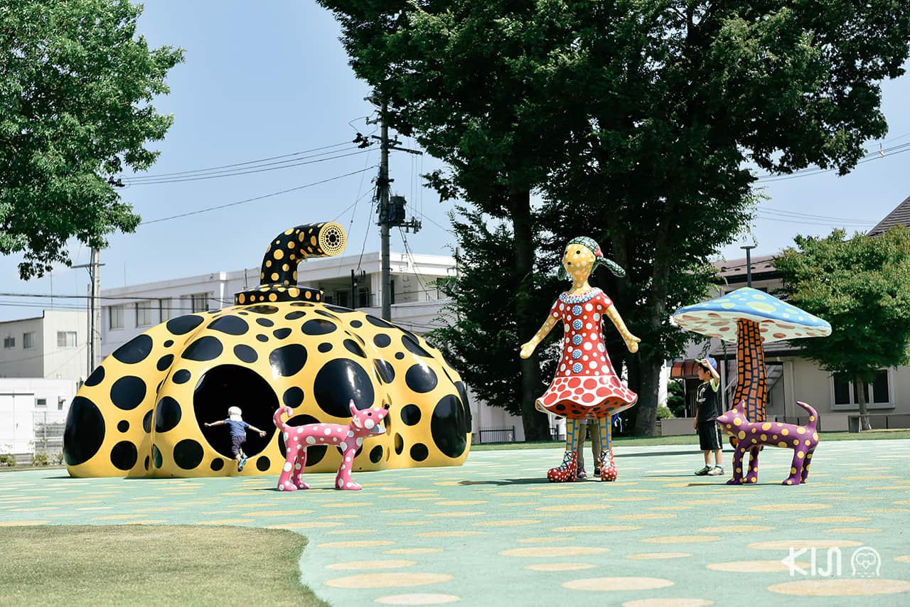 งานศิลปะที่ Towada Art Center จ.อาโอโมริ (Aomori)