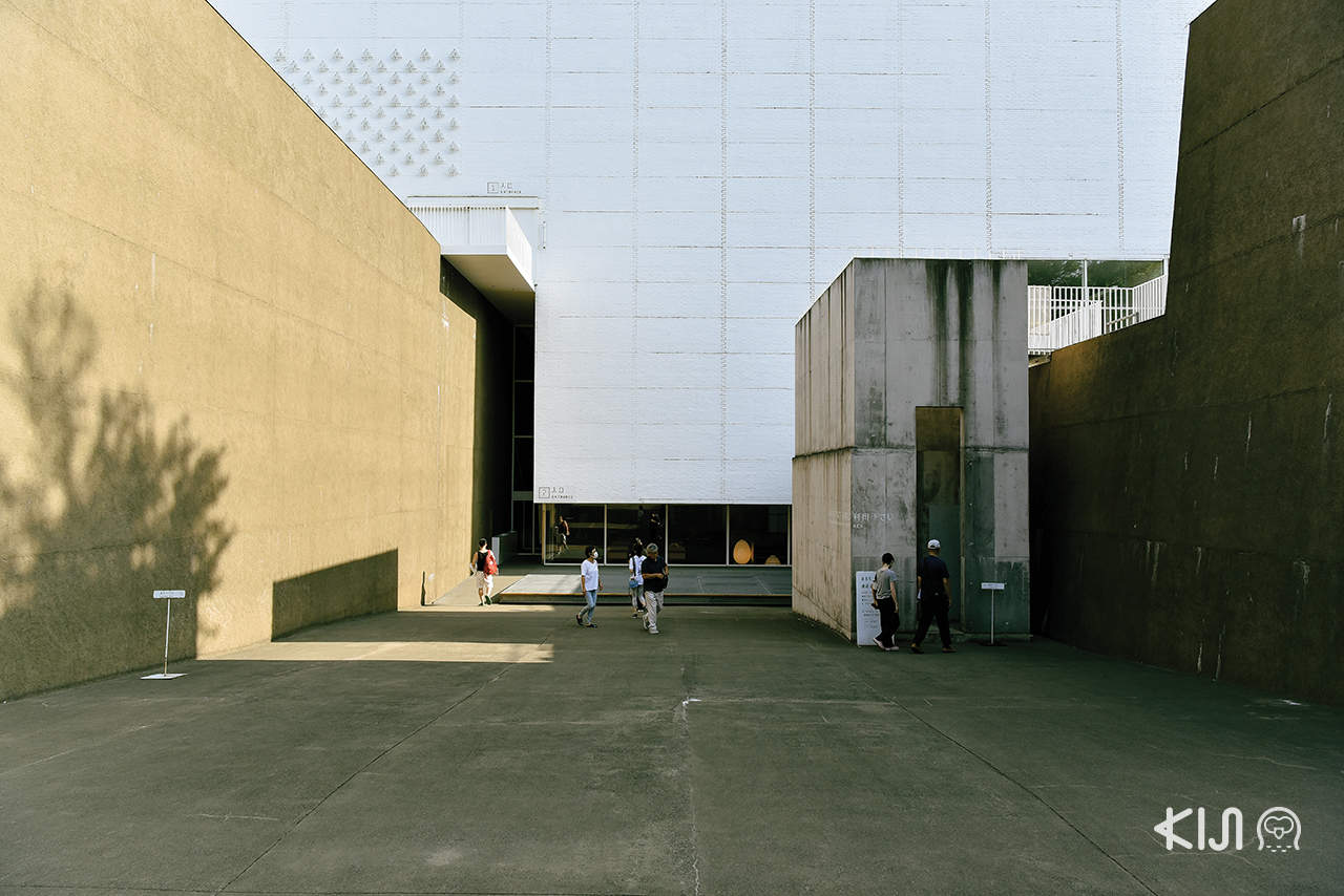 พิพิธภัณฑ์ศิลปะ จ.อาโอโมริ