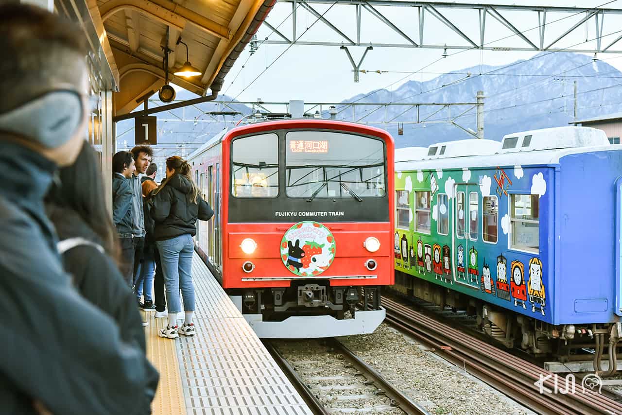 รถไฟโลคอลสายฟูจิคิวโค