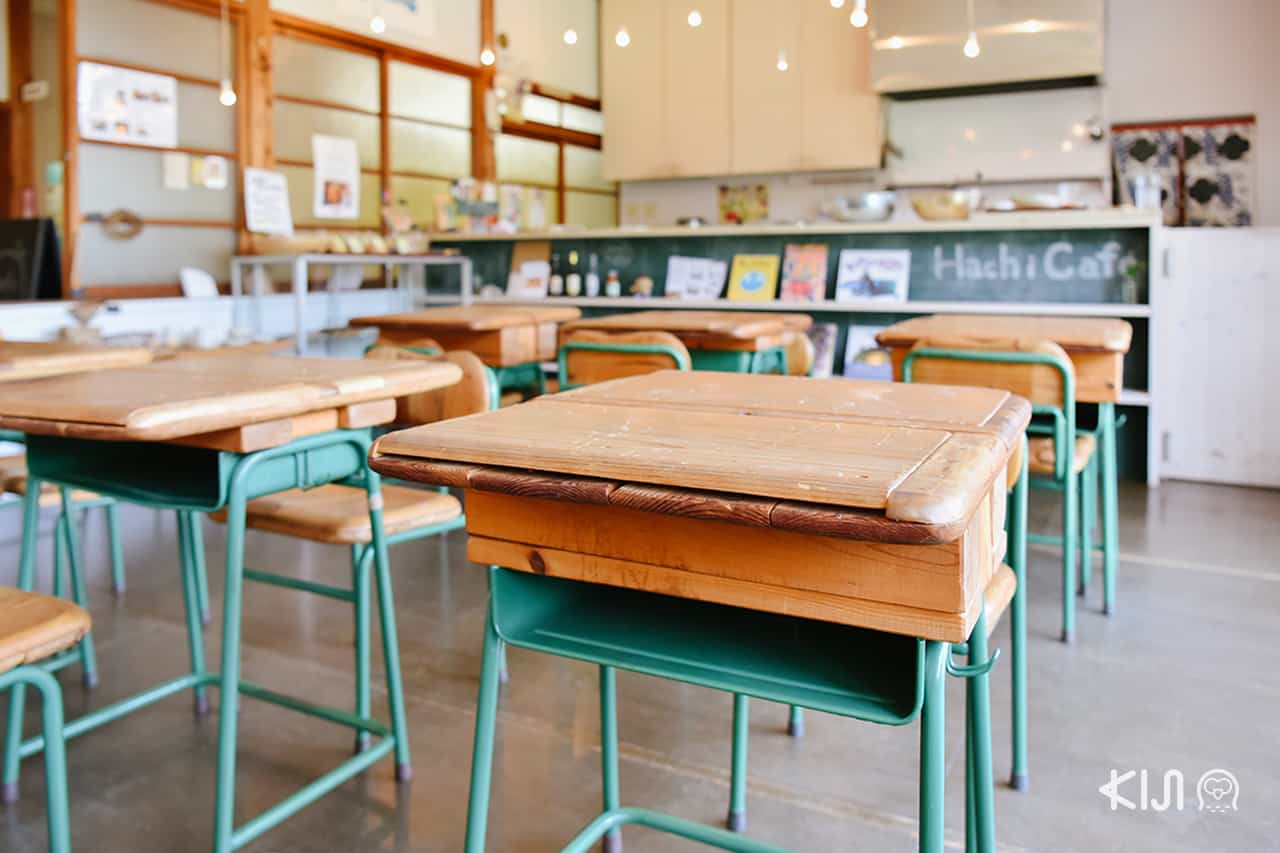 Hachi Café in Nagiita