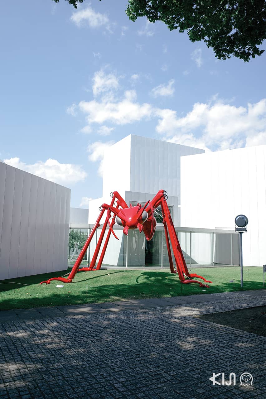 งานประติมากรรม ที่ Towada Art Center จังหวัดอาโอโมริ