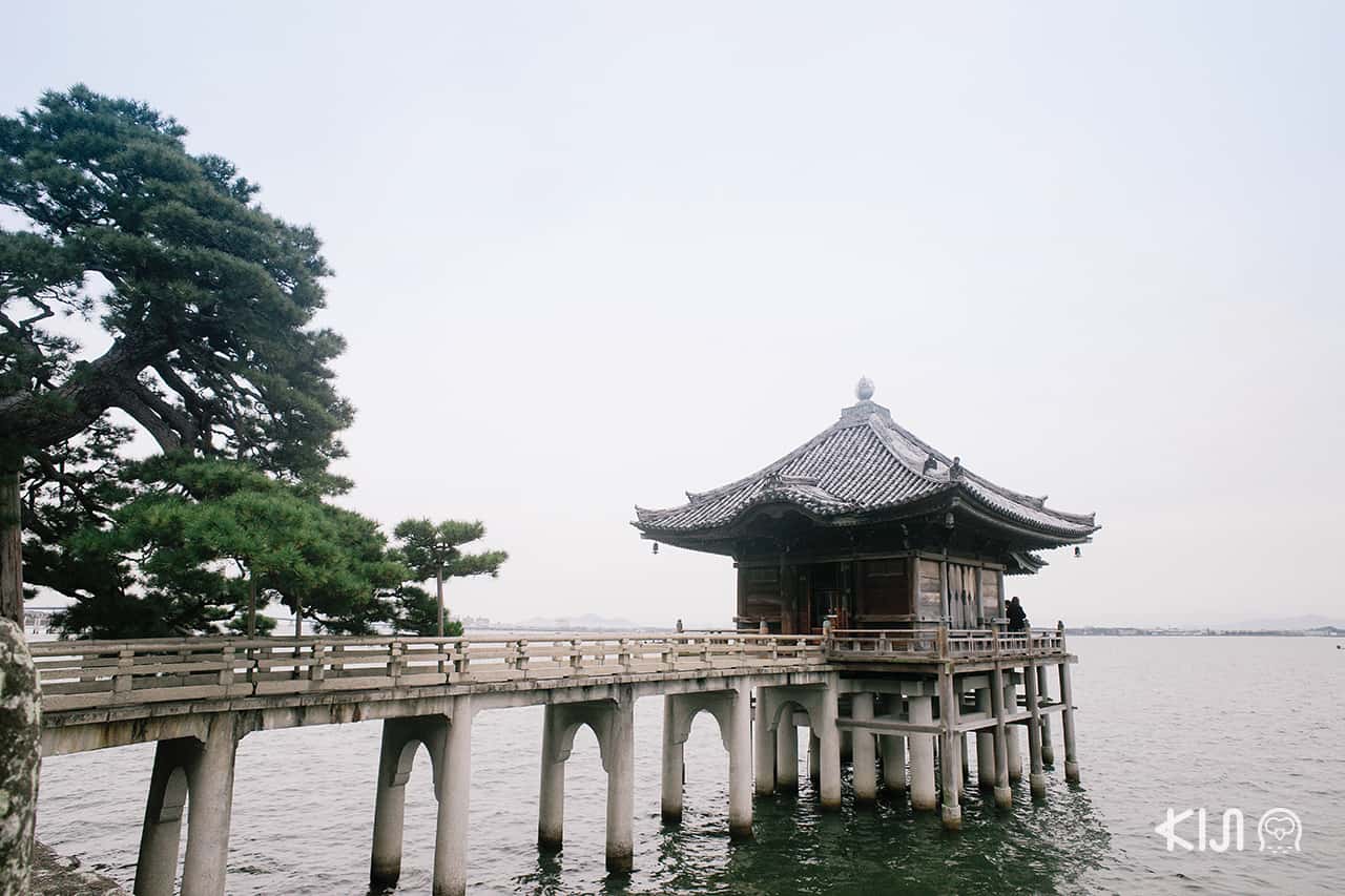 เที่ยว โอตสึ (Otsu) : Ukimido (Kaimonzan Mangetsuji Temple)