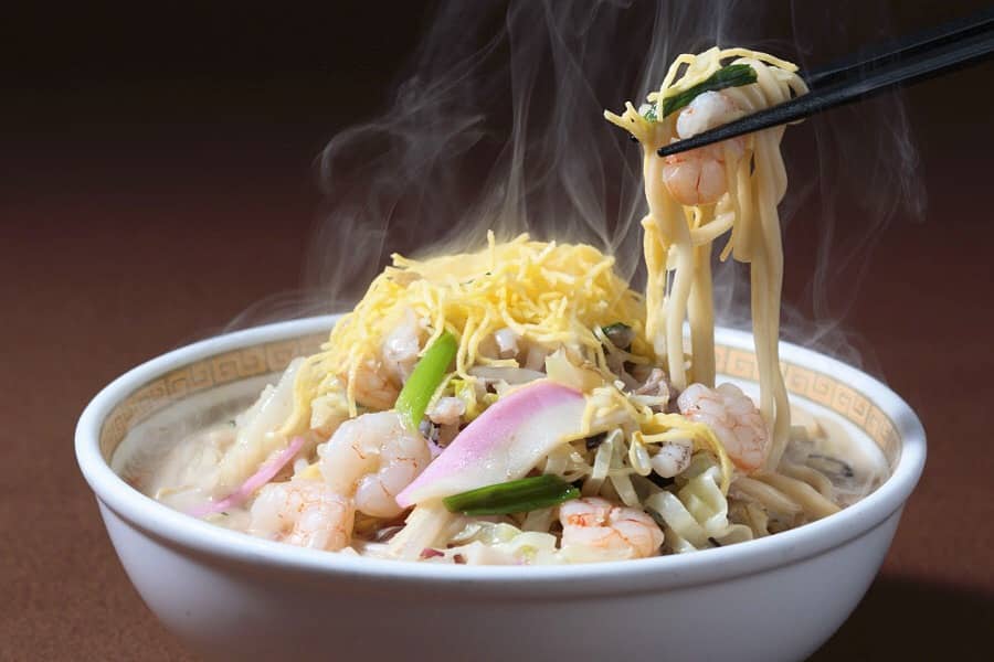 จัมปง ของกิน นางาซากิ ที่ไม่กินไม่ได้