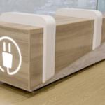 ม้านั่งชาร์จแบตที่สถานีชินจูกุ