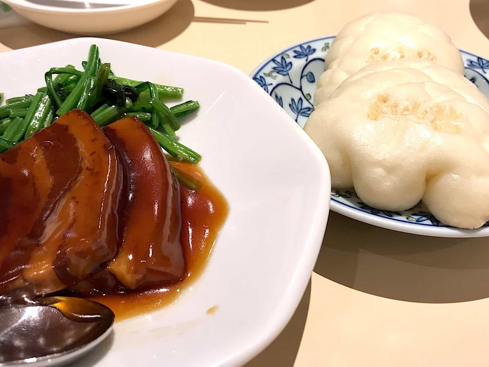 หมูสามชั้นตุ๋นพะโล้หรือคาคุนิ ไป นางาซากิ แล้วเป็น ของกิน ที่ต้องกิน