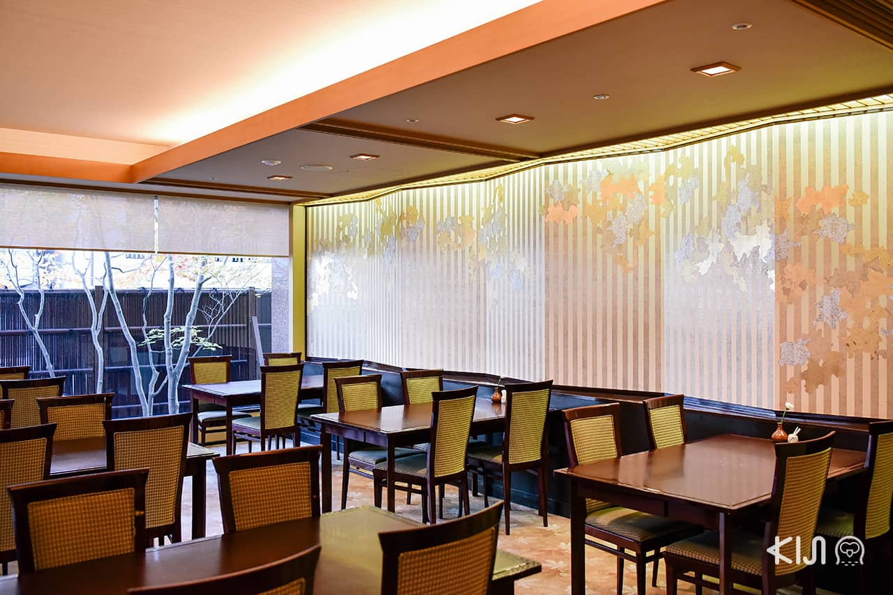 บรรยากาศสงบเงียบในห้องอาหารของโรงแรม Hotel Metropolitan Morioka (New Wing)