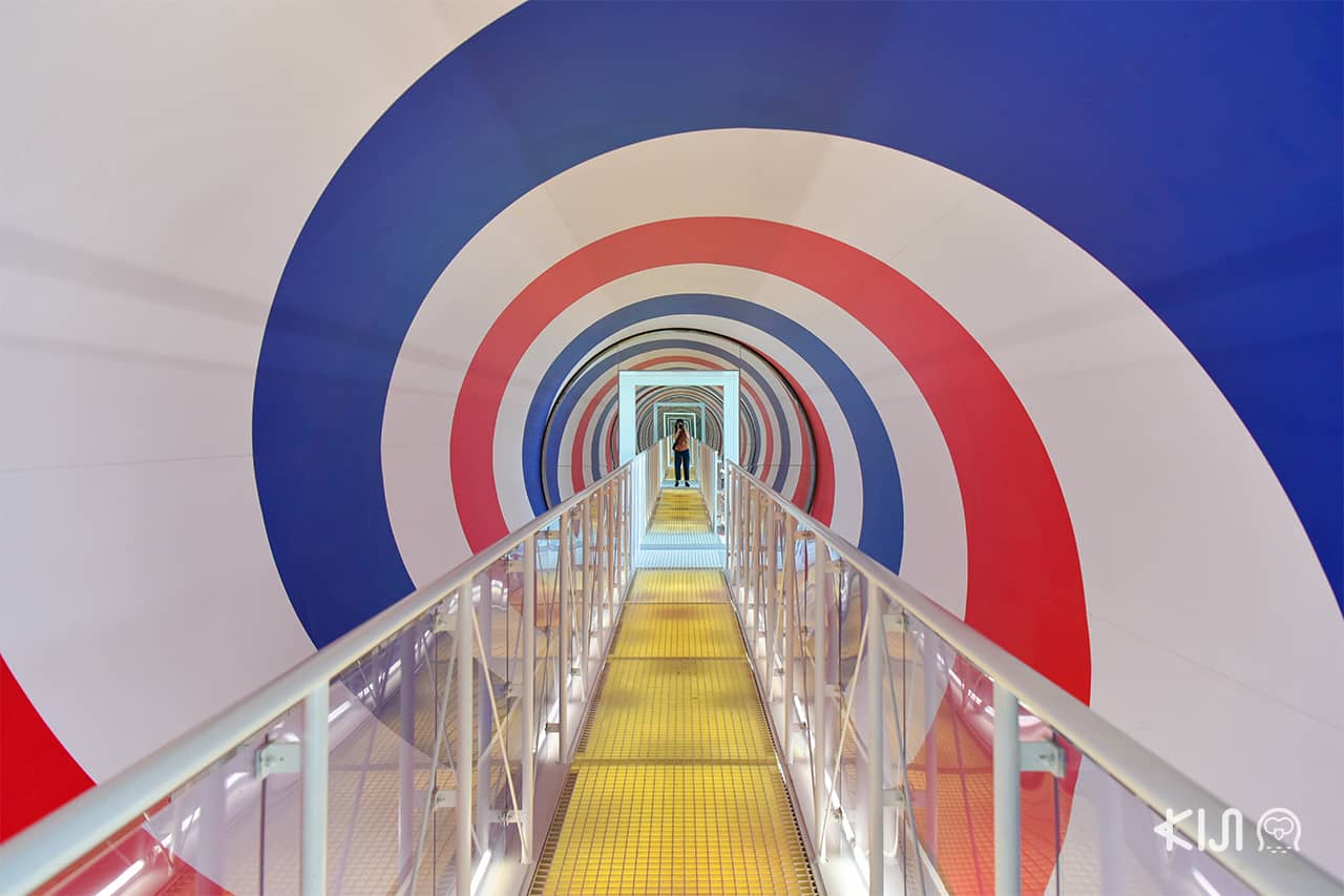 เที่ยว Satoyama Museum of Contemporary Art