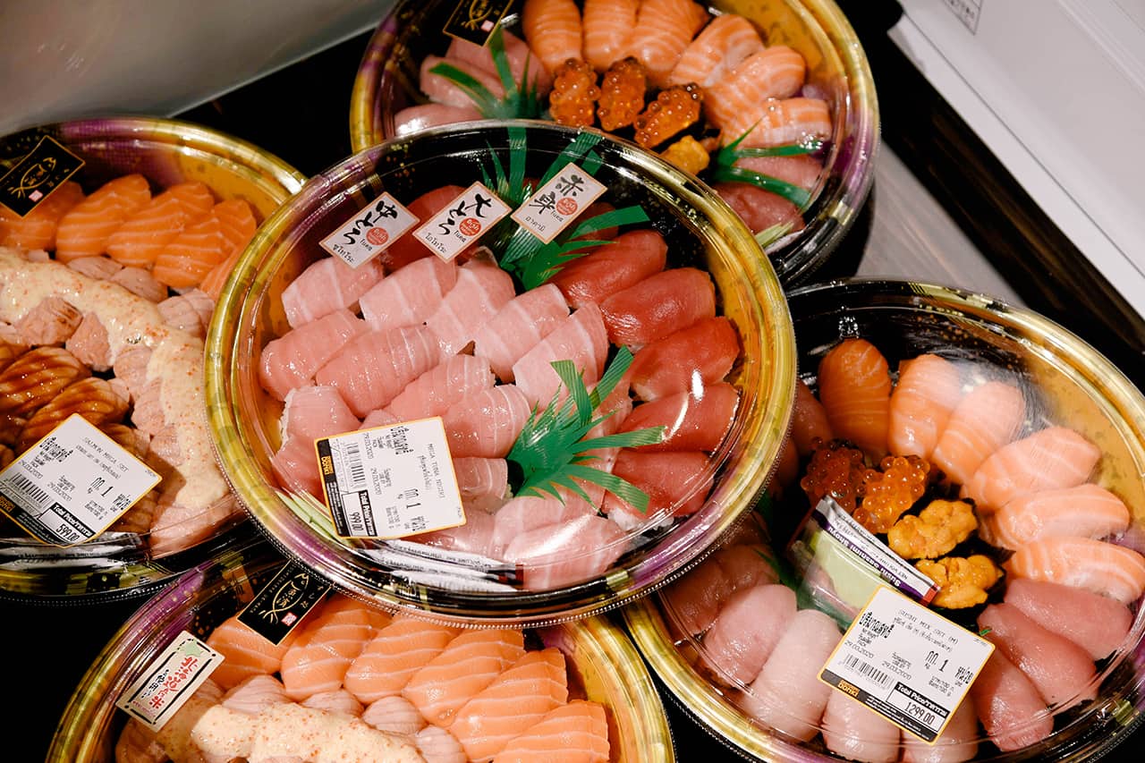 DON DON DONKI THE MARKET BANGKOK มีซูชิเพียบ