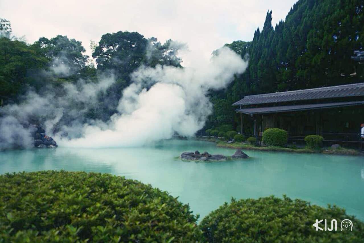 บ่อชิราอิเกะ จิโกกุ (Shiraike Jigoku) ในเบปปุ (Beppu)