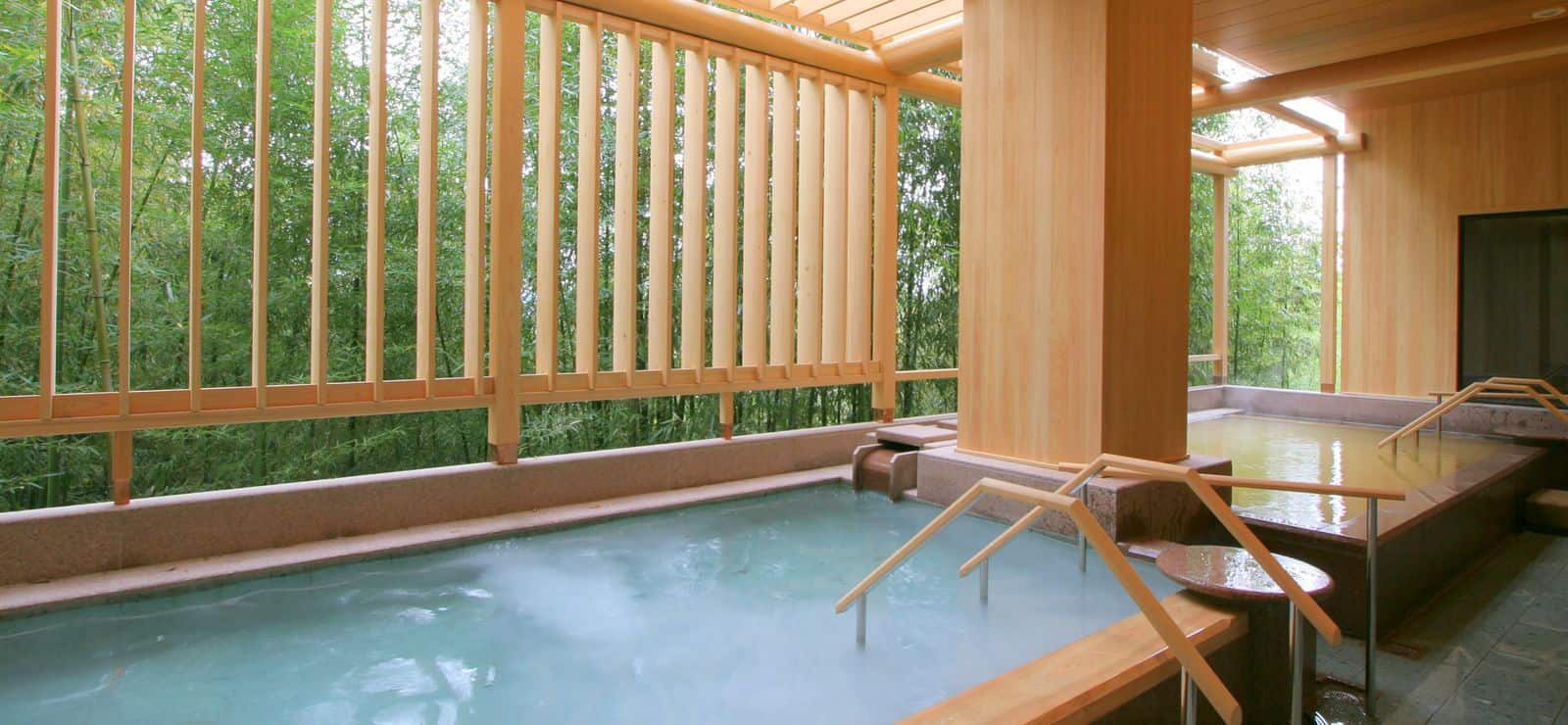 Arima Grand Hotel - บ่อออนเซ็นแบบ Yurari