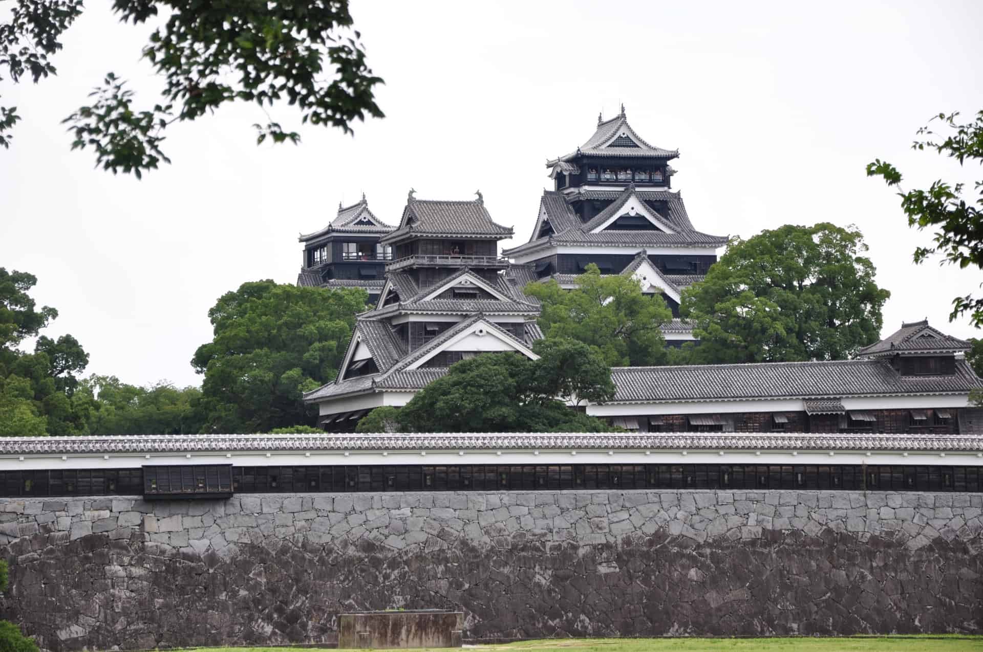 ปราสาทคุมาโมโตะ (Kumamoto Castle) ปราสาทญี่ปุ่น ซึ่งมีอีกชื่อเรียกว่าปราสาทแป๊ะก๊วย