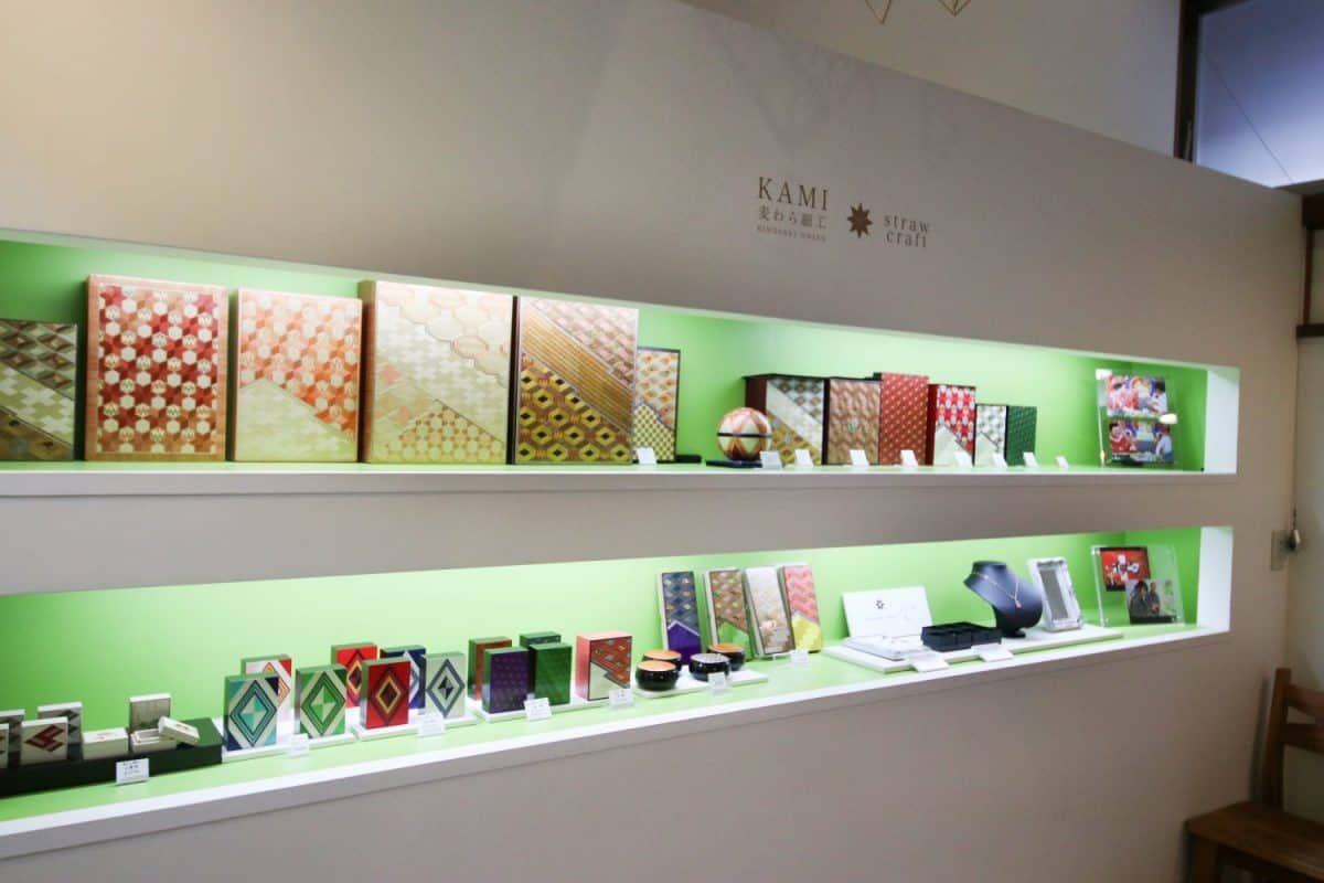 มุกิวาระไซกุ (Mugiwara Saiku) ภูมิปัญญาชาวบ้านของ คิโนะซากิออนเซ็น