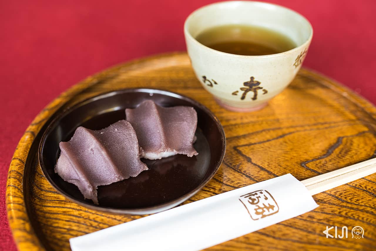 เที่ยว มิเอะ ทั้งทีต้องลองขนม Akafuku mochi