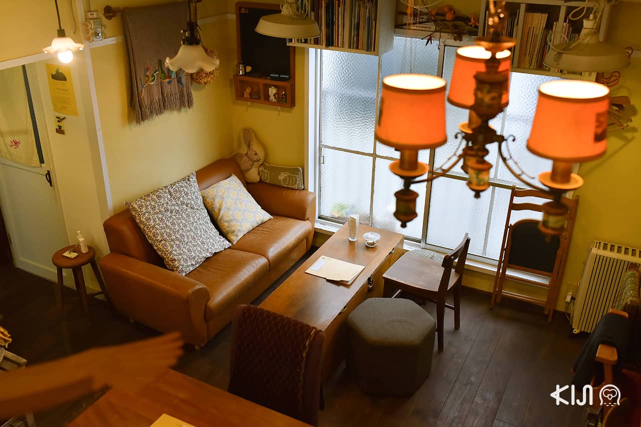 Hitsuji Sabo คาเฟ่บรรยากาศอบอุ่นเหมือนมานั่งเล่นบ้านเพื่อน