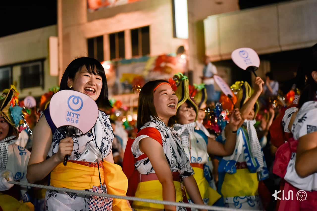 บรรยากาศภายในงานเทศกาลฤดูร้อนเนบูตะมัตสึริ (Nebuta Matsuri)