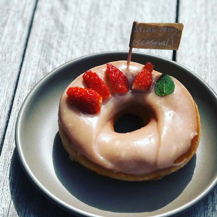 เมนูโดนัทของร้าน Higuma Doughnuts