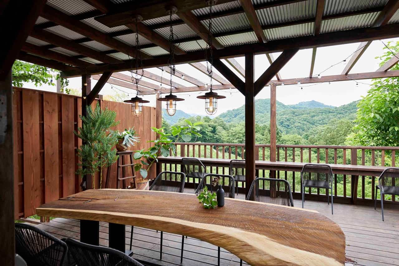 RELAX FUJINO บริเวณระเบียงด้านนอกของที่พัก