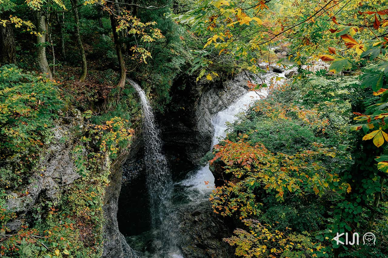 เที่ยวโอยาสุเคียว (Oyasukyo) : น้ำตกฟุโด (Fudou Waterfall)