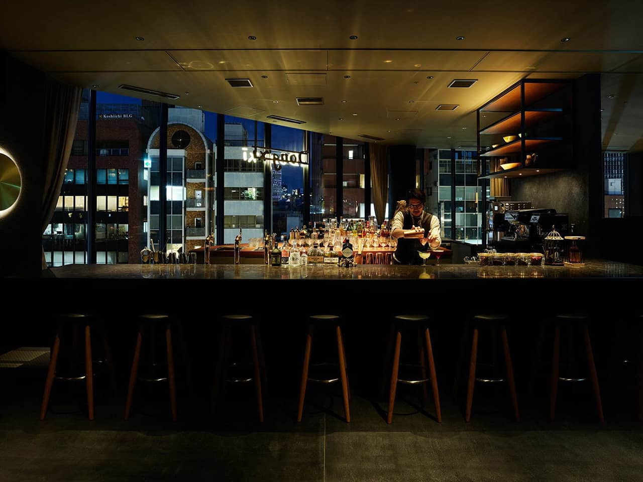  SOAK (ソーク) ร้านอาหารและบาร์สุดหรูภายในโรงแรม sequence MIYASHITA PARK