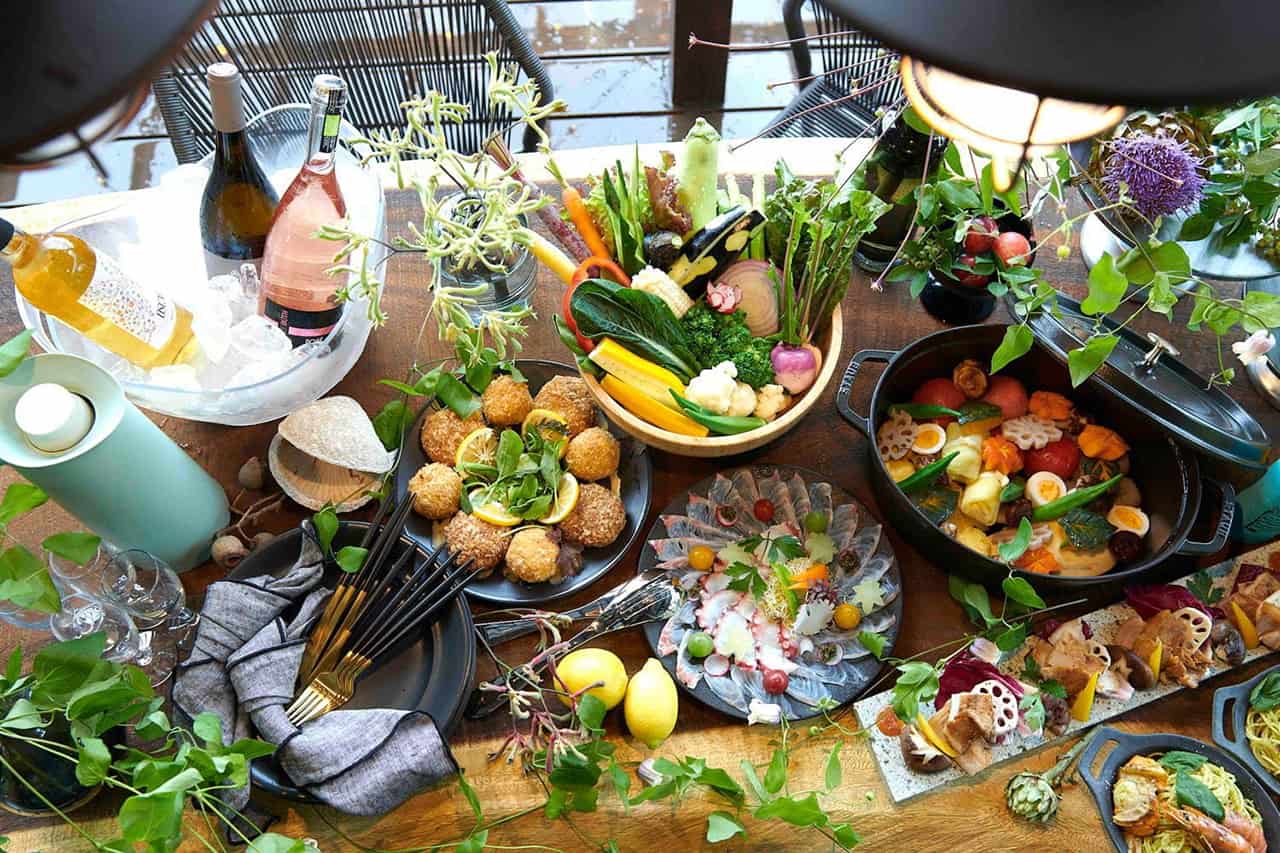 RELAX FUJINO เสิร์ฟอาหารปรุงด้วยวัตถุดิบทที่มีคุณภาพ จากผักออร์แกนิกไร้สารที่ปลูกในท้องถิ่น