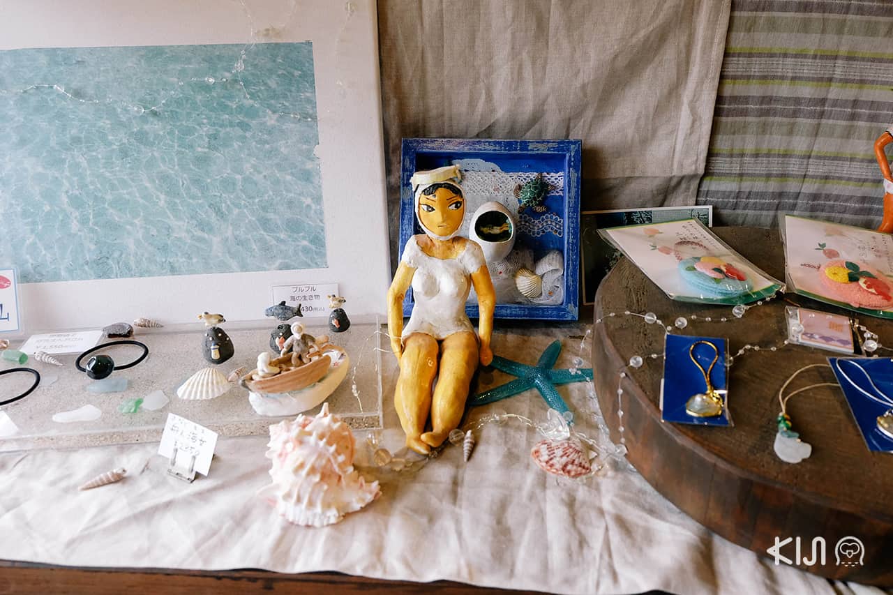 Ama no Ie ร้านขายของที่ระลึกใกล้ศาลเจ้าชินเม จ.มิเอะ (Mie)