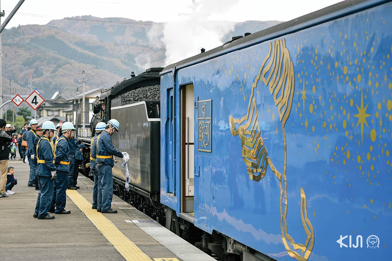 เที่ยว 3 จังหวัดในโทโฮคุตอนเหนือ (อาโอโมริ อิวาเตะ และ อาคิตะ) ด้วยบัตรโดยสาร JR East Pass - จุดถ่ายรูปตามเส้นทางของขบวนรถไฟ SL Ginga สถานี Tono