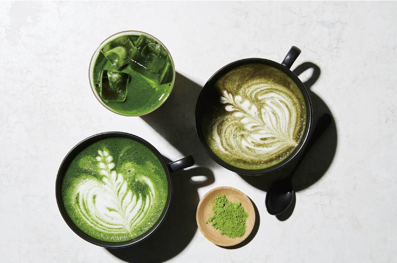 เครื่องดื่มชาเขียวของ IYEMON Cafe