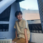 テント内　着席