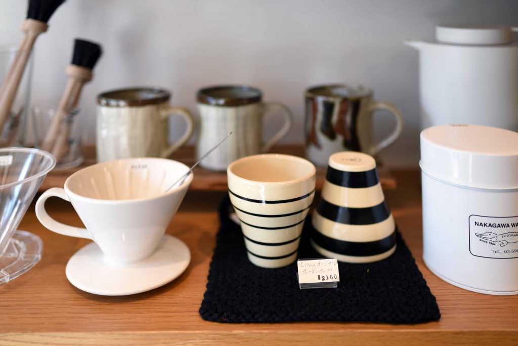 สินค้าของร้าน Cinq ในย่านคิชิโจจิ (Kichijoji)