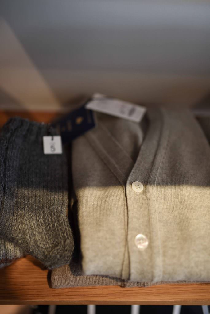 คาร์ดิแกนสวยๆ จากร้าน Cinq ในย่านคิชิโจจิ (Kichijoji)