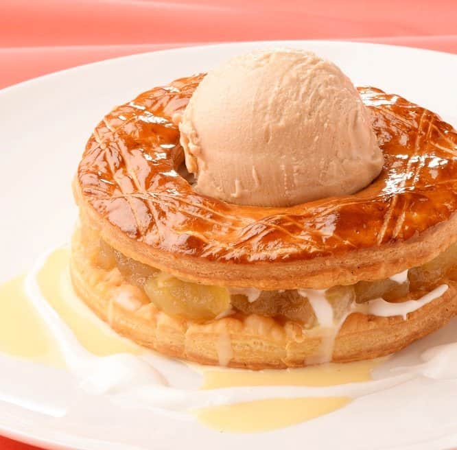 ร้าน A LA Minute : Apple Pie with Cinnamon Ice-cream ราคา 1,200 เยน ไม่รวมภาษี