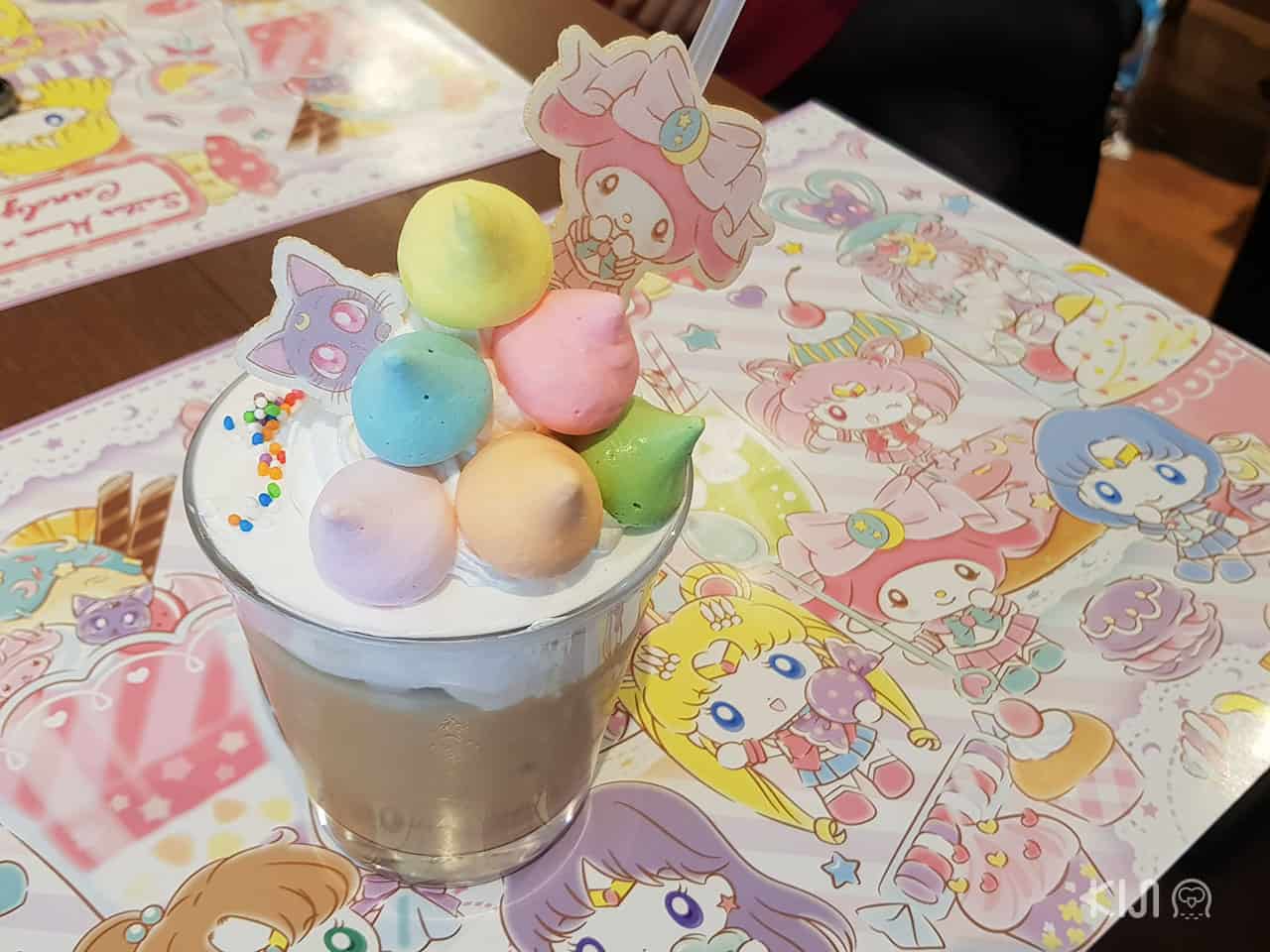คาเฟ่คาแร็กเตอร์ Sailormoon x My Melody Café ที่ชินไซบาชิ โอซาก้า
