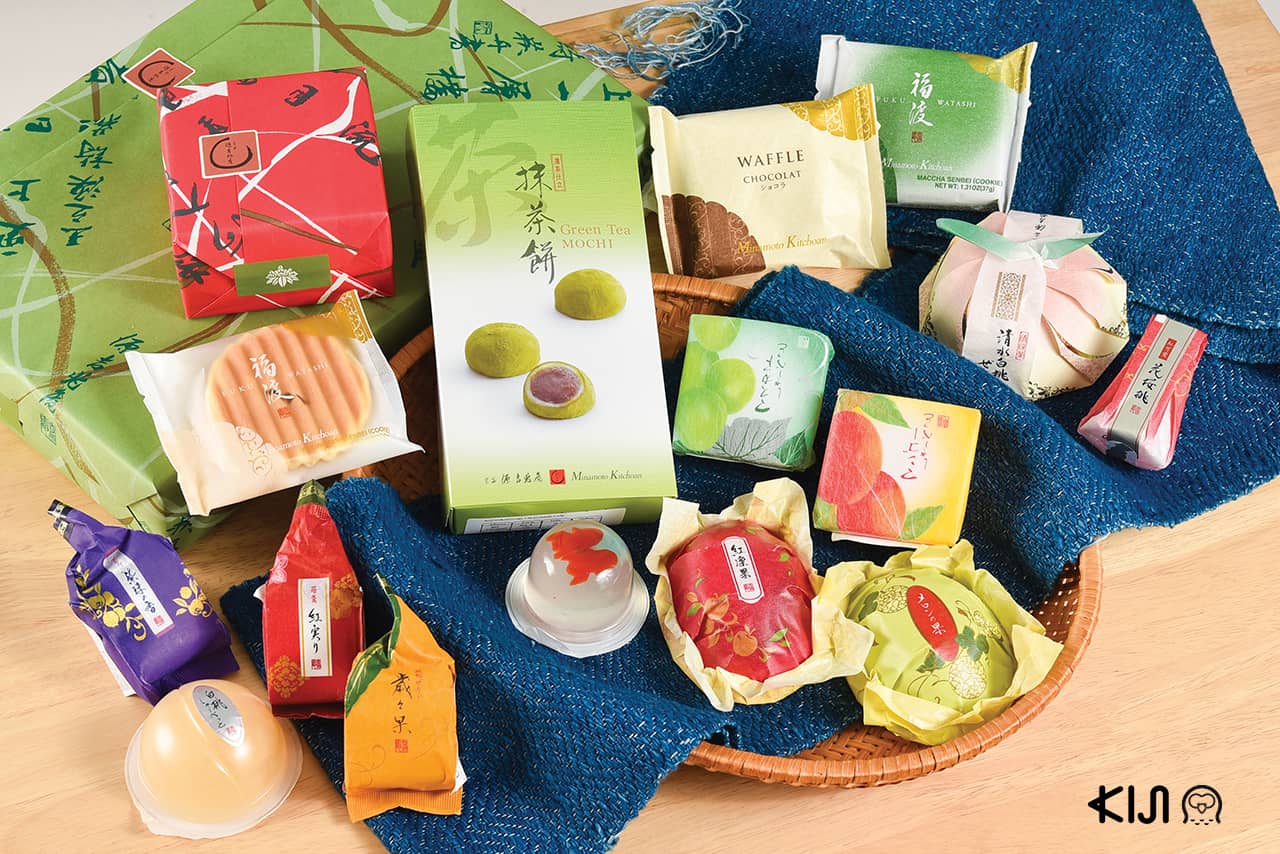 Japanese Sweet Treats : Set ขนมของฝาก 2,620 บาท จากร้าน Minamoto Kitchoan (มินาโมโตะ คิทโชอัน)