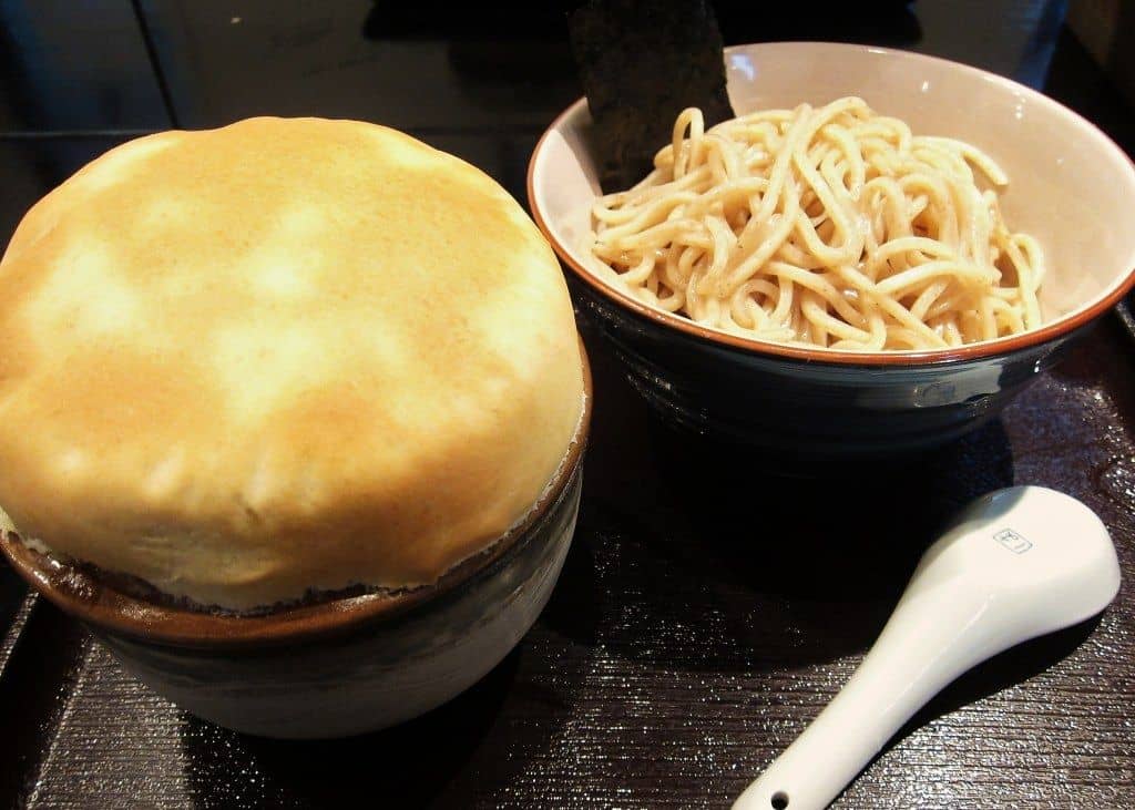 ร้าน ราเมน แปลก โตเกียว - Uma Tsukemen (つけ麺 UMA)