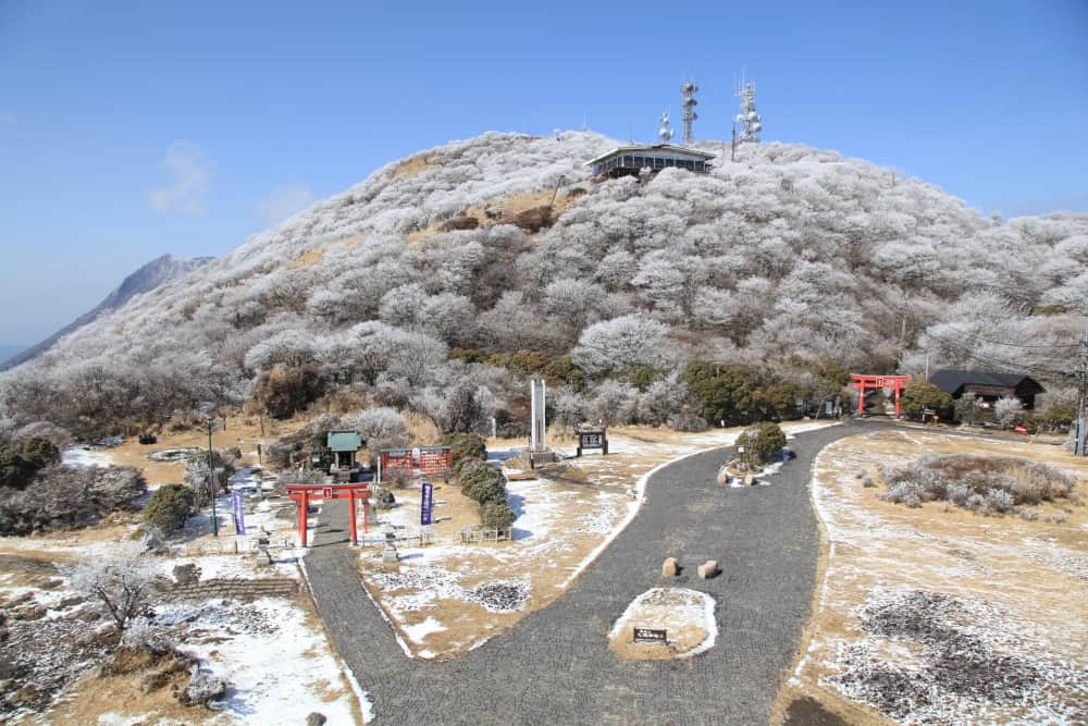 เที่ยว โออิตะ (Oita) - ภูเขาสึรุมิ ( Mt. Tsurumi)