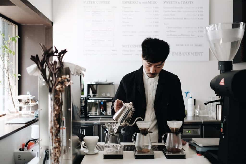 ร้านกาแฟในโอซาก้า - EMBANKMENT Coffee