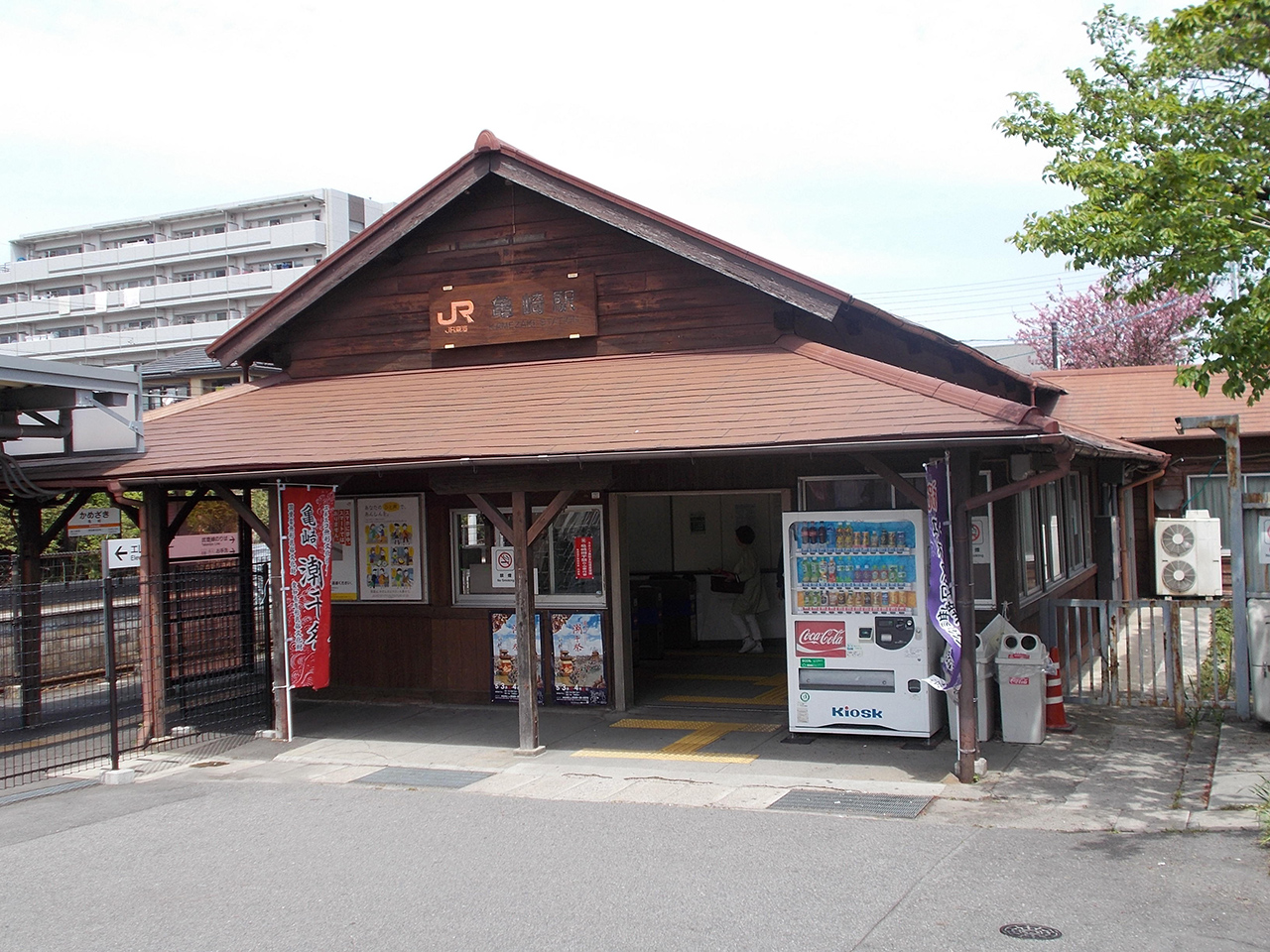 สถานีคาเมะซากิ (Kamezaki Station) : สถานี รถไฟ เก่าแก่ที่สุดของ ญี่ปุ่น