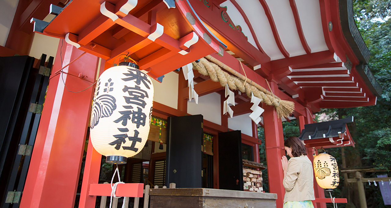 Kinomiya Shrine ศาลเจ้าประจำเมืองอาตามิ ออนเซ็น (Atami Onsen)