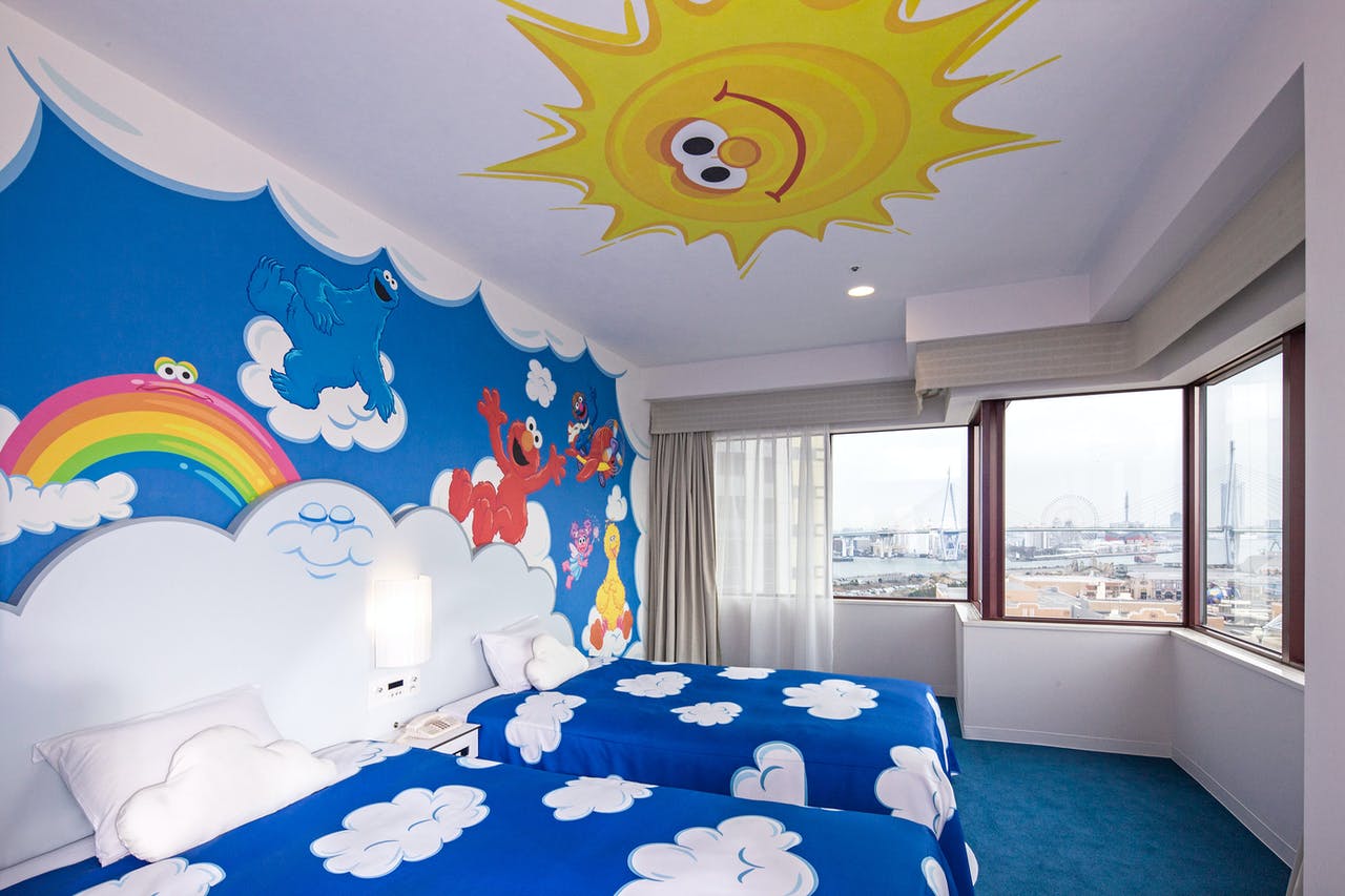 สีสันสดใส ท้องฟ้า การ์ตูน Cartoon โรงแรม USJ