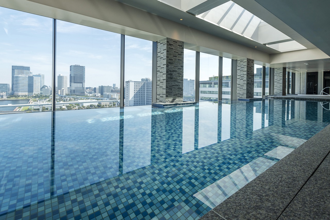 สระน้ำ Pool La Vista Tokyo Bay Hotel