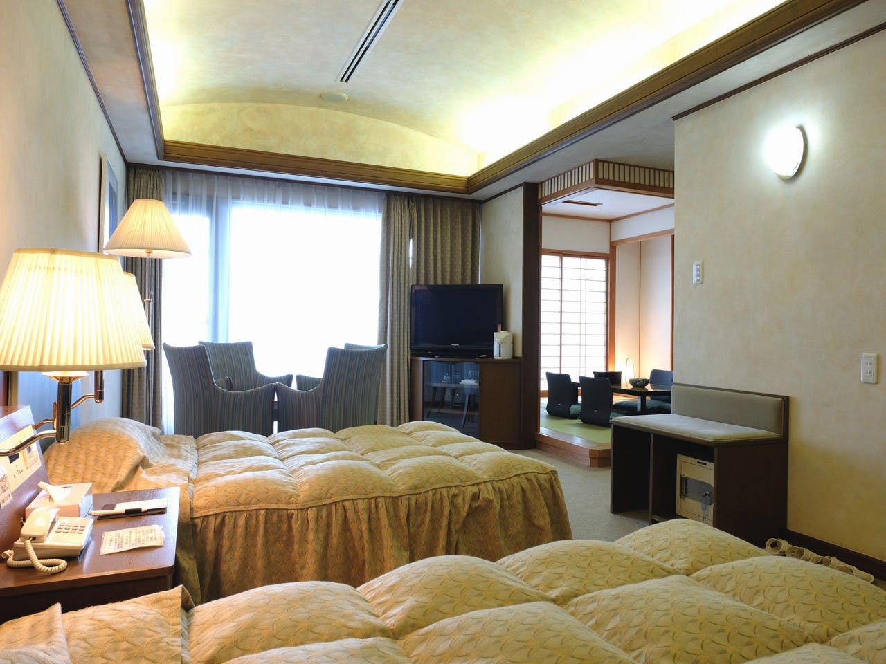 โรงแรม เกาะชิโกกุ ห้องแบบกึ่งญี่ปุ่นกึ่งตะวันตก Western Japanese Room