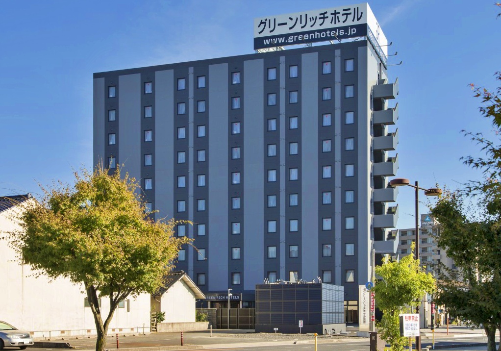 โรงแรม ตึกสูง Green Rich Hotels Izumo